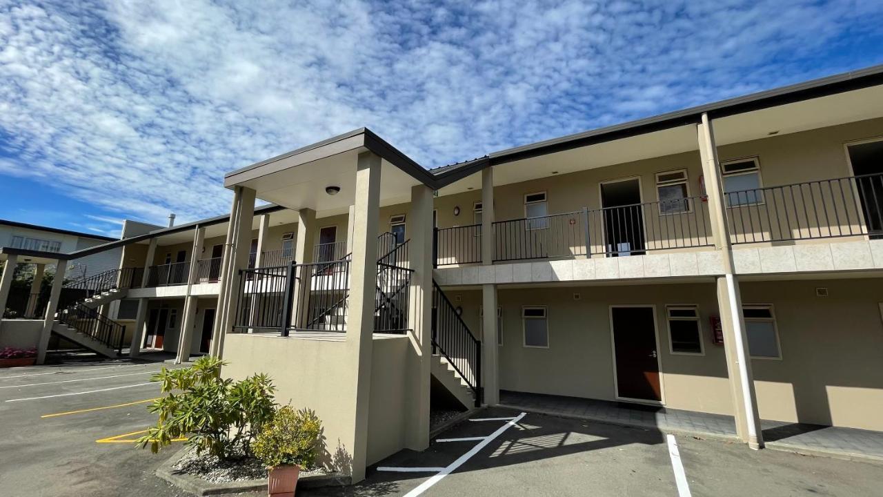 Chantillys Motor Lodge Taupo Exterior photo