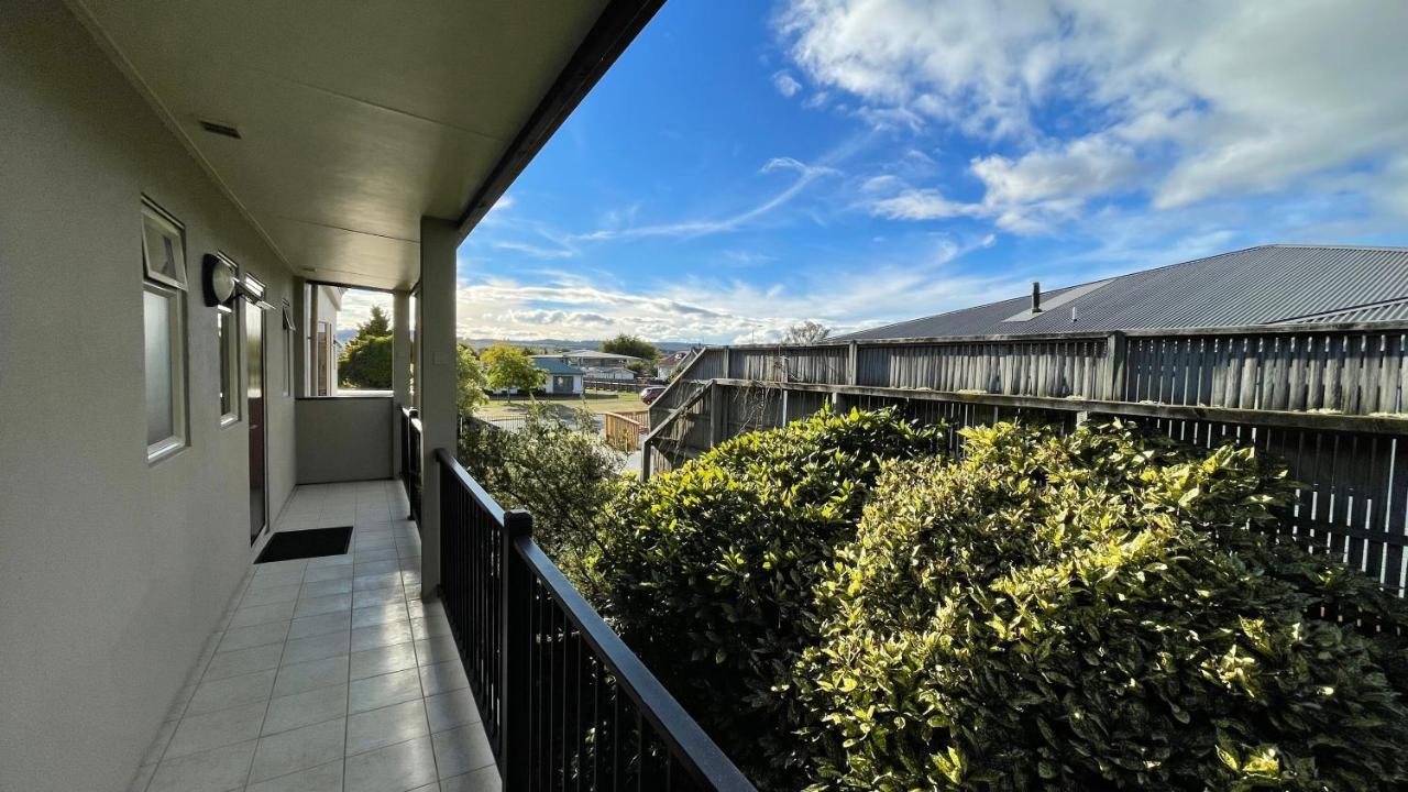 Chantillys Motor Lodge Taupo Exterior photo