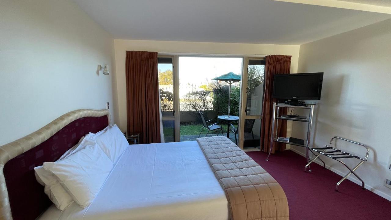 Chantillys Motor Lodge Taupo Exterior photo